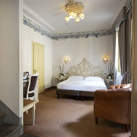 מלון Art Atelier - Place Of Charme 4*