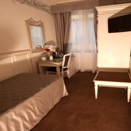 Art Atelier - Place Of Charme 4* Florencia