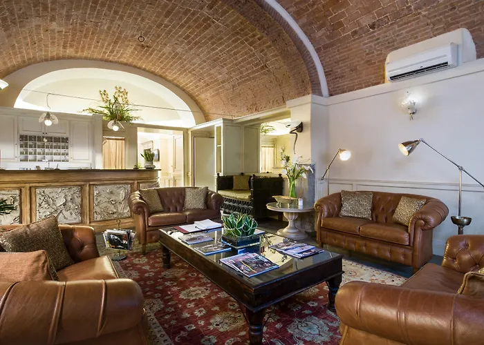 Art Atelier - Place Of Charme