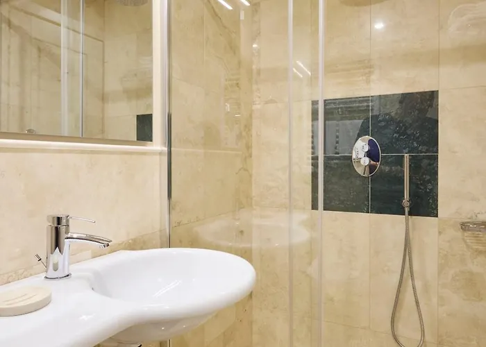 Art Atelier - Place Of Charme Hotel Florenz